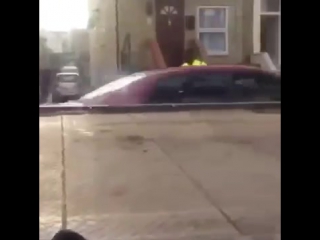 a daring escape from a tow truck © video