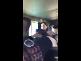 fight in the minibus (vanity) © video