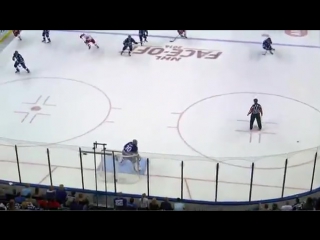 the most ridiculous hockey goal of the year © video